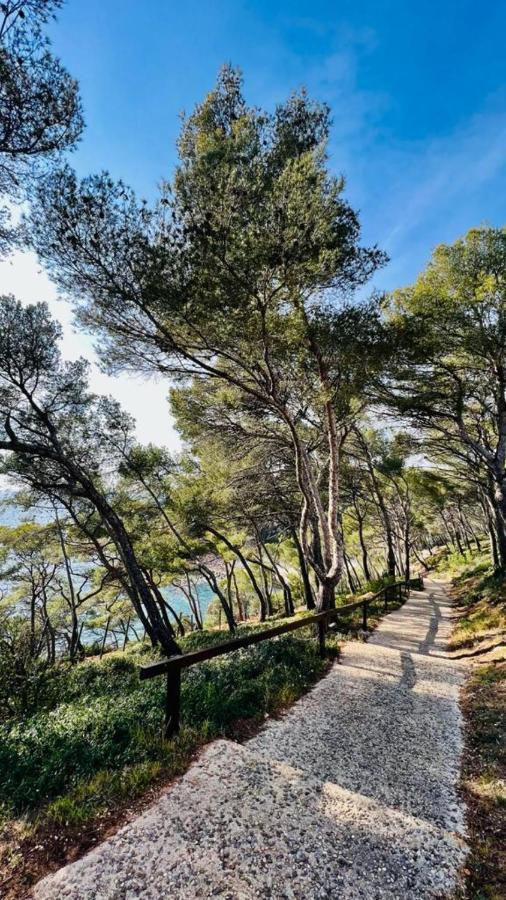 Superbe Appartement Dans Cadre D'Exception - Piscine, Plage Et Tennis Prive Bandol Buitenkant foto